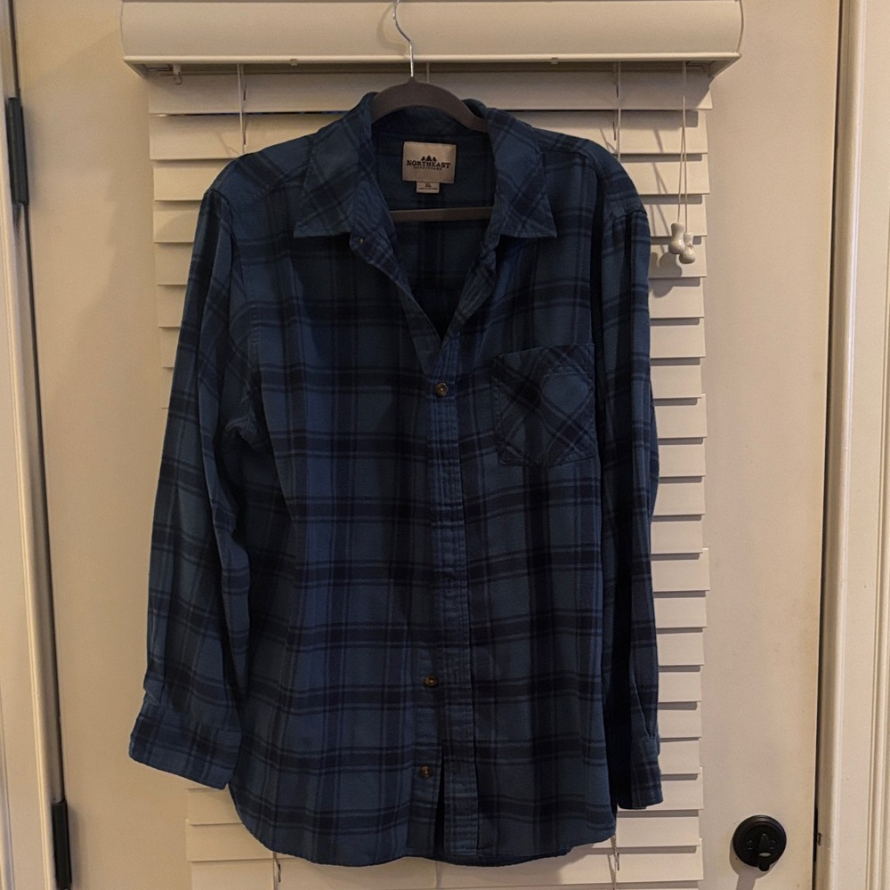 Men's Blue Plaid Button-Down Shirt
